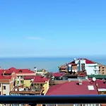 Ozgurcan & Apartamento