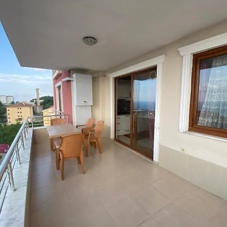 Apartamento Ozgurcan &