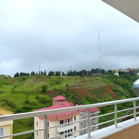 Ozgurcan & Апартаменти