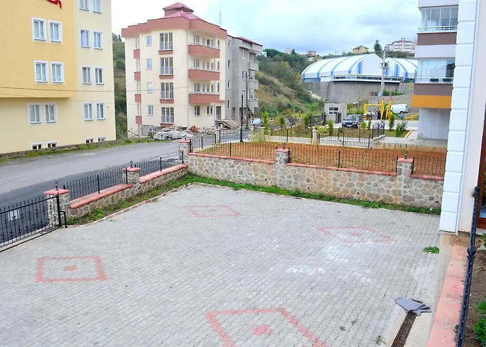 Ozgurcan & Apartment